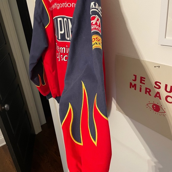 DUPONT Racing NASCAR Jacket - Jeff Gordon - Picture 3 of 3